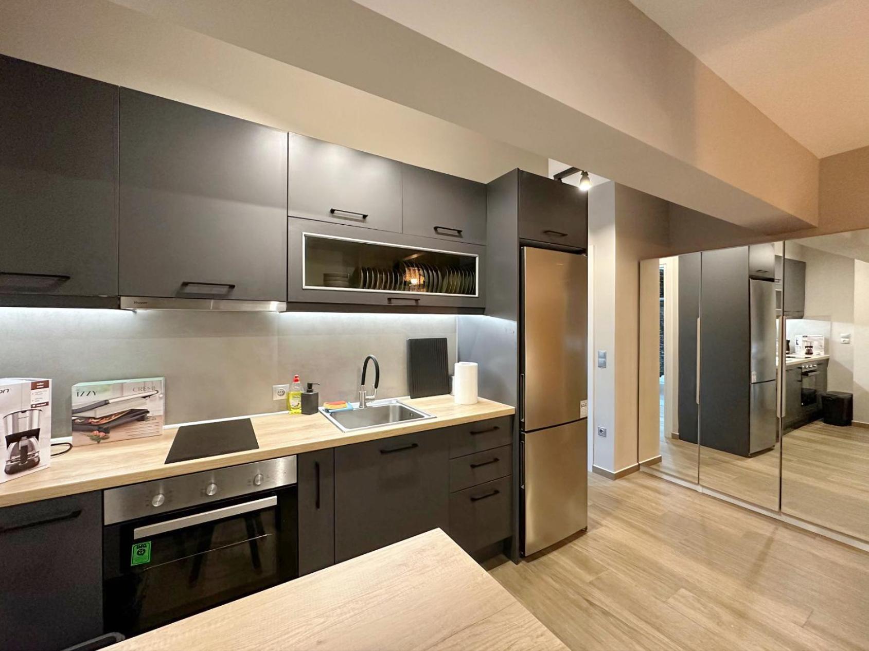 Wsd Sfaelou Apartment Hotel Athen Exterior foto